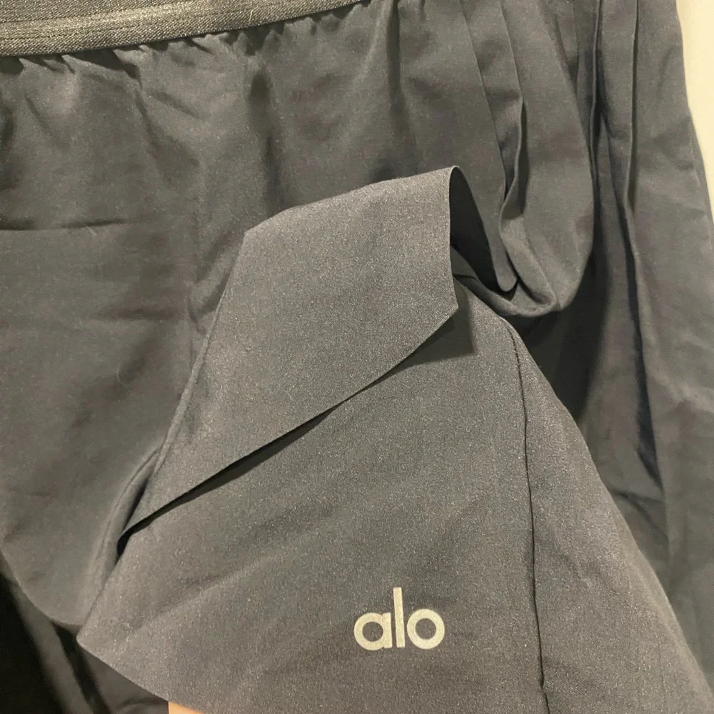 ALO Yoga Black Pleated Mini Skirt